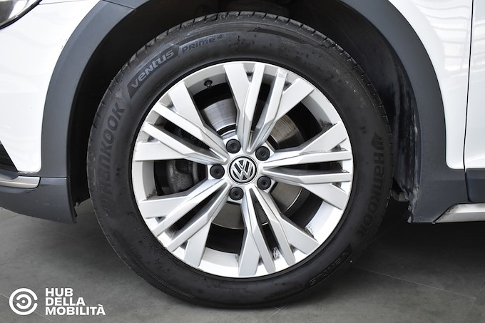 VOLKSWAGEN Passat Business Alltrack 2.0 TDI 190 CV 4MOTION DSG Exec.BMT